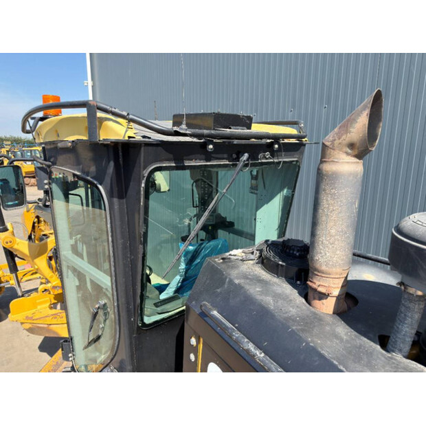 2011 Caterpillar 140 M 2-49003513