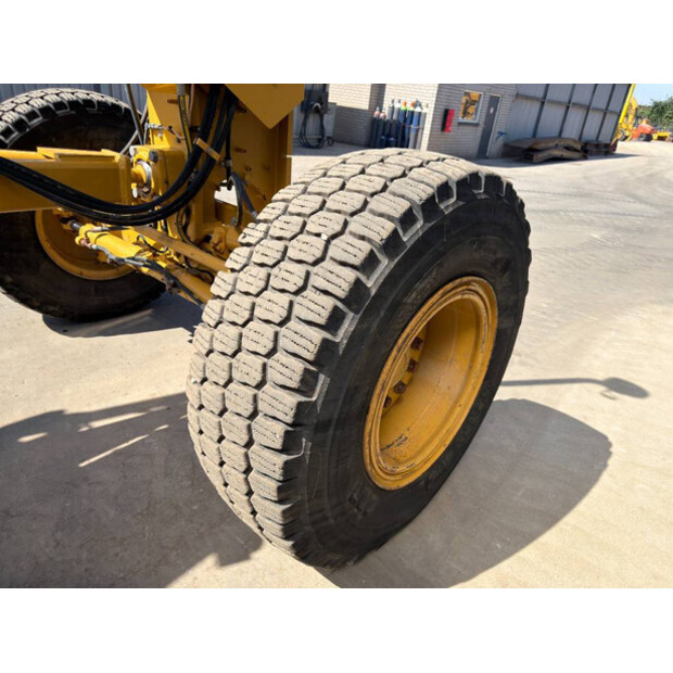 2011 Caterpillar 140 M 2-49003541