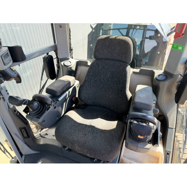 2011 Caterpillar 140 M 2-49003542