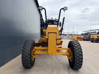 2015-caterpillar-140m3-1485009-49003640