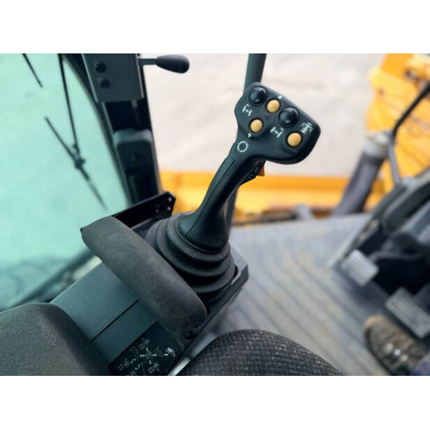 2015 Caterpillar 140M3-49003648