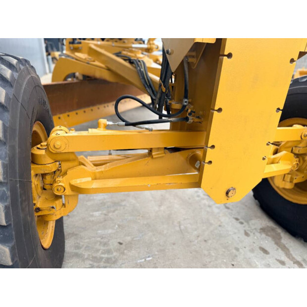 2015 Caterpillar 140M3-49003657