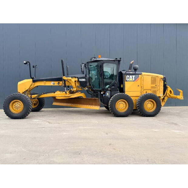 2015 Caterpillar 140M3-49003661