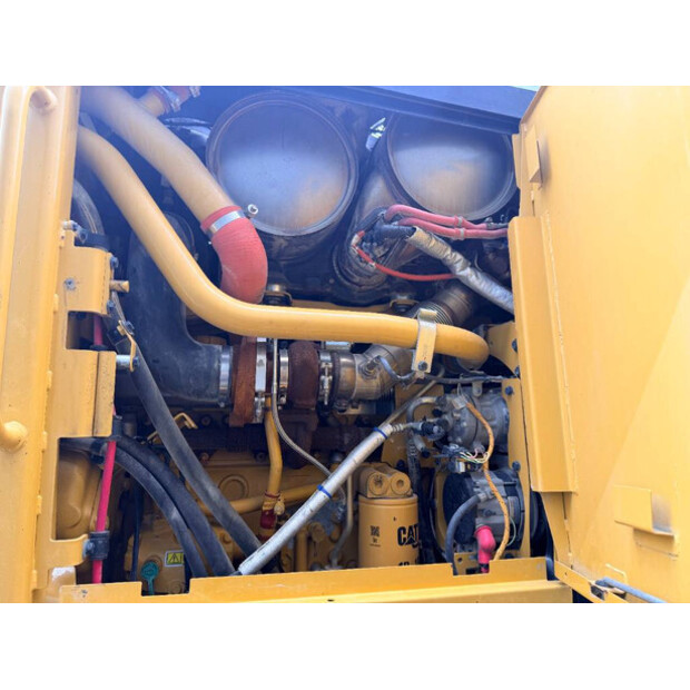 2015 Caterpillar 140M3-49003678