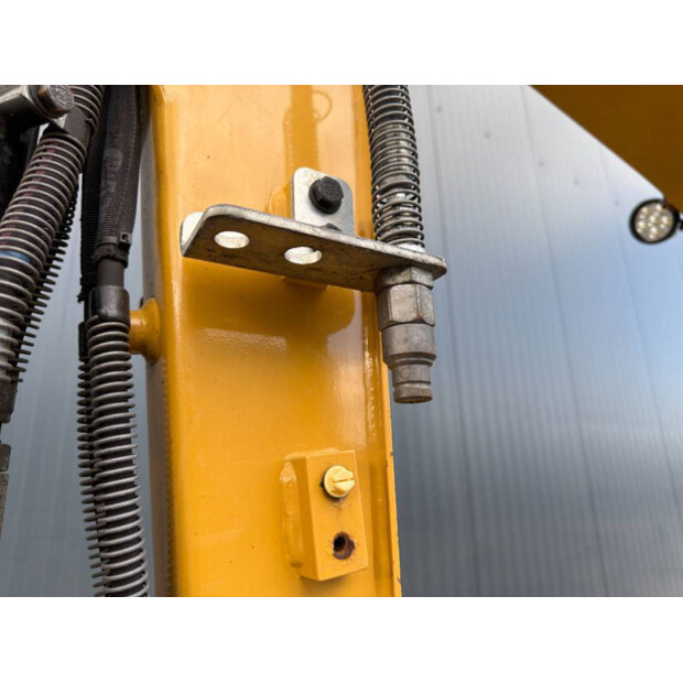2021 Caterpillar 301.8-49003850