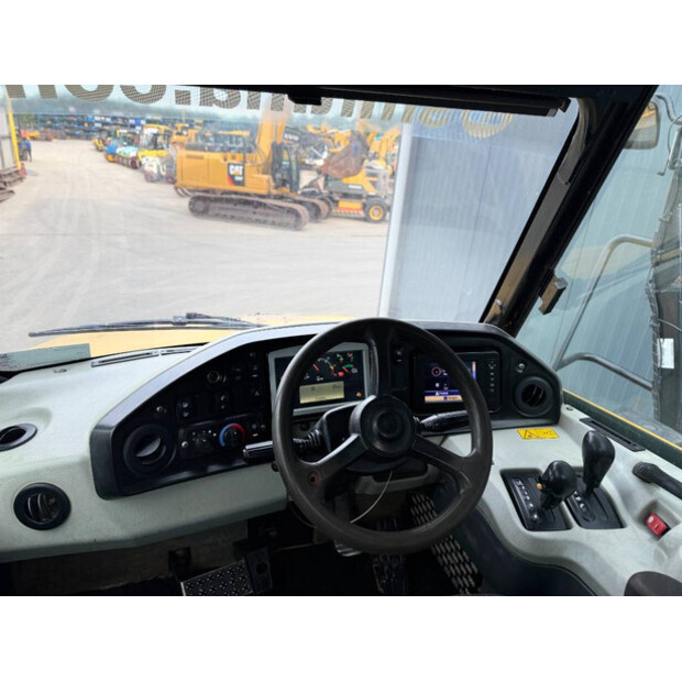 2014 كاتربيلر 730C-49004082