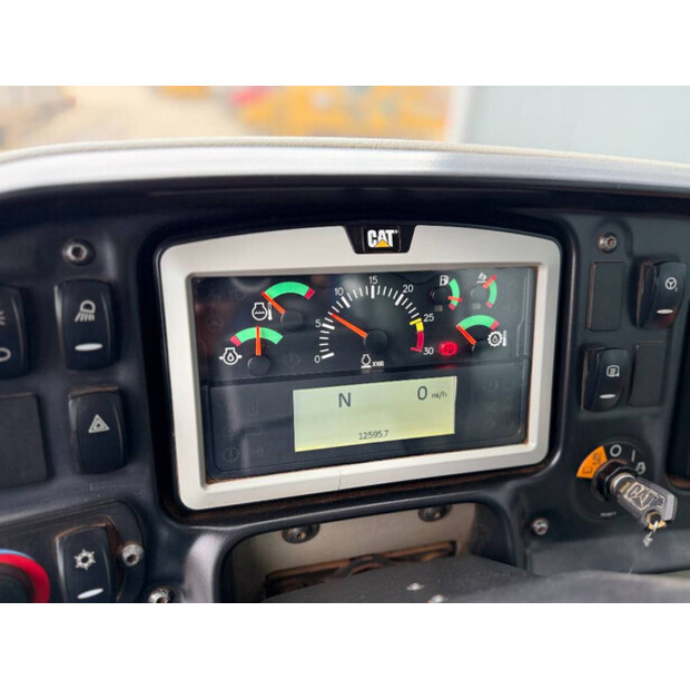 2016 Caterpillar 730C2-49004143