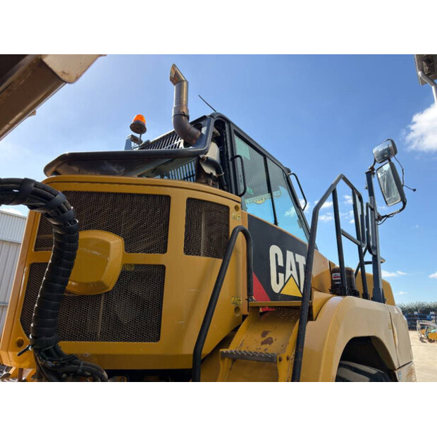 2016 Caterpillar 730C2-49004236