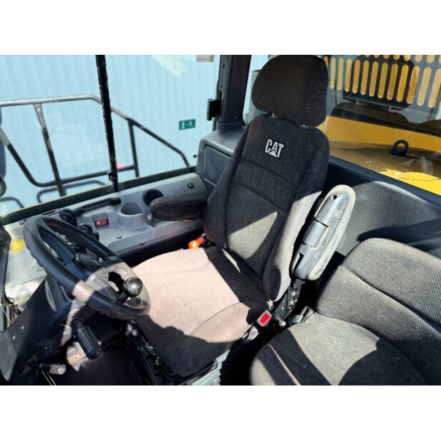 2016 Caterpillar 730C2-49004255