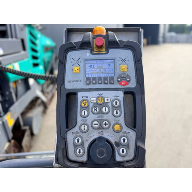2016 VOGELE SUPER 1300-3i-49004391
