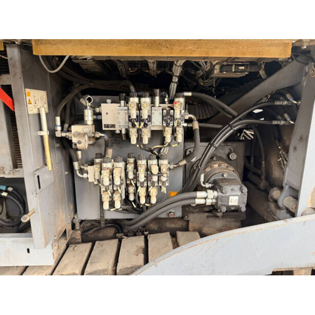 2011 VOGELE Super 1600-2-49004401