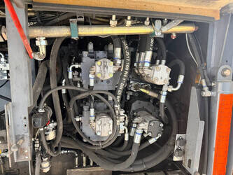 2011-vogele-super-1600-2-1485025-49004414