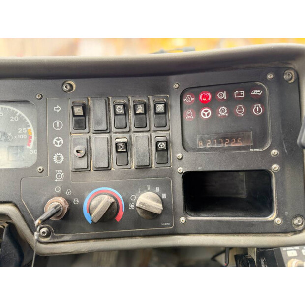 2005 كاتربيلر 775E-49004664
