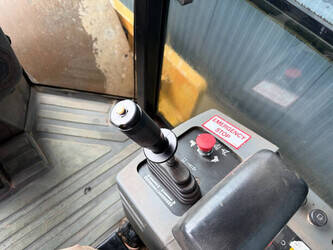2010-caterpillar-cs74-1485034-49004840