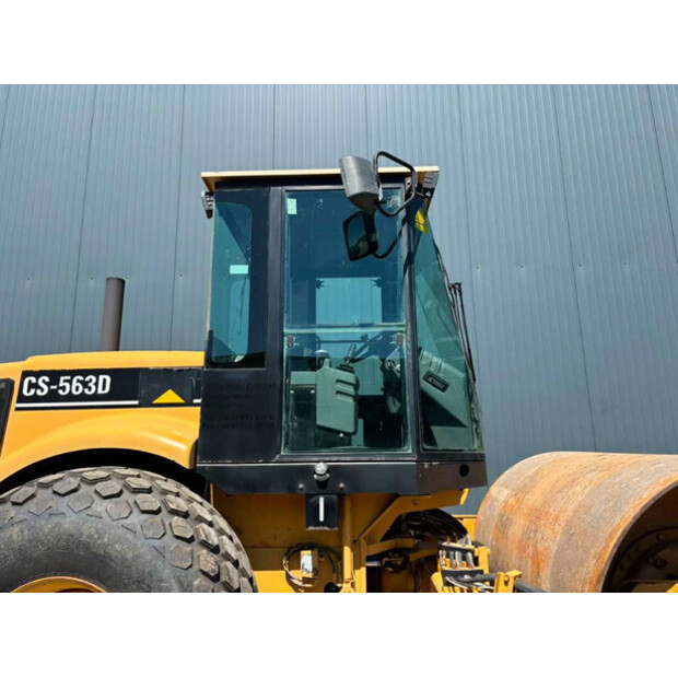 2002 كاتربيلر CS563D-49005341