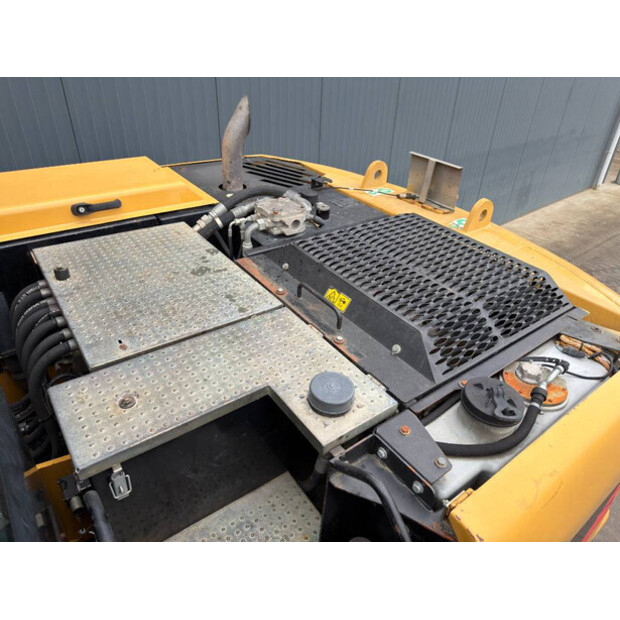 2011 Caterpillar M316D-49005929