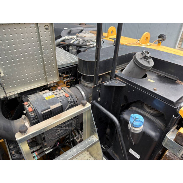 2015 Caterpillar M318F-49005984