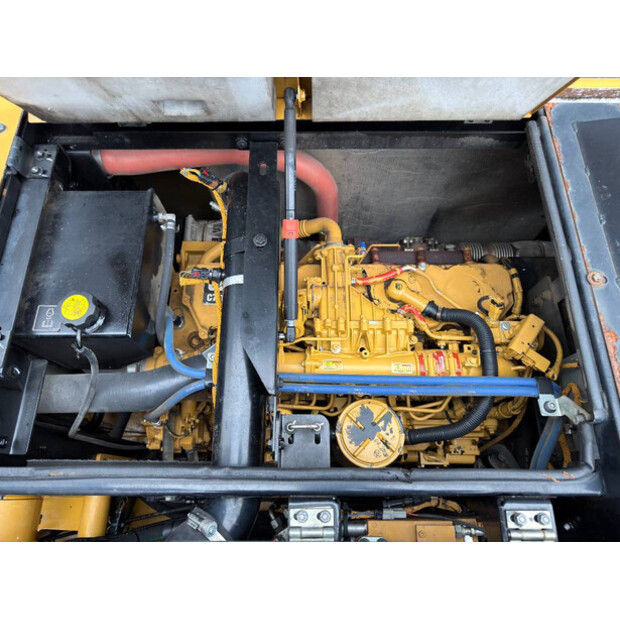2015 Caterpillar M318F-49005991