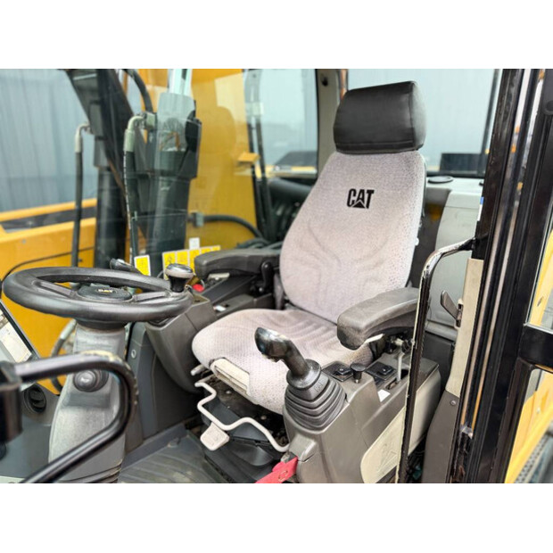 2015 Caterpillar M318F-49005993