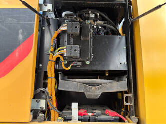 2015-caterpillar-m318f-1485069-49006029
