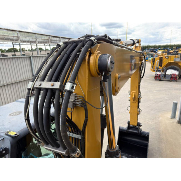 2015 Caterpillar M318F-49006037
