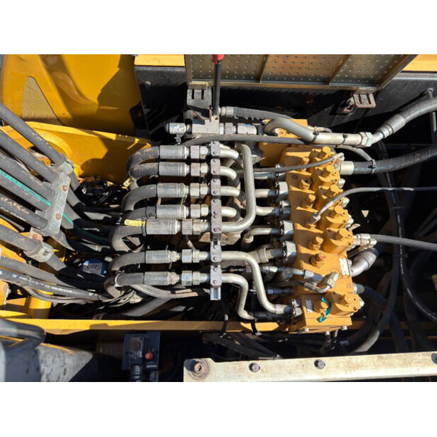 2014 Caterpillar M322D-49006121