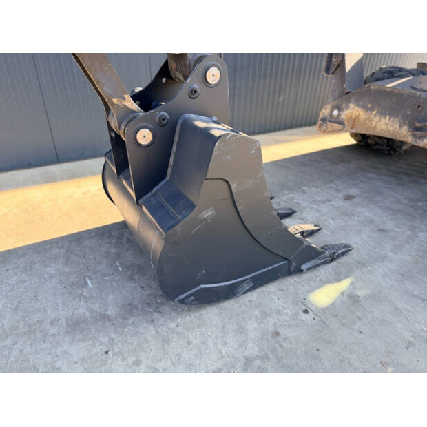 2014 Volvo EW180D-49006222