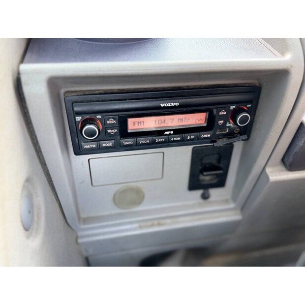 2015 Volvo EW180E-49006279
