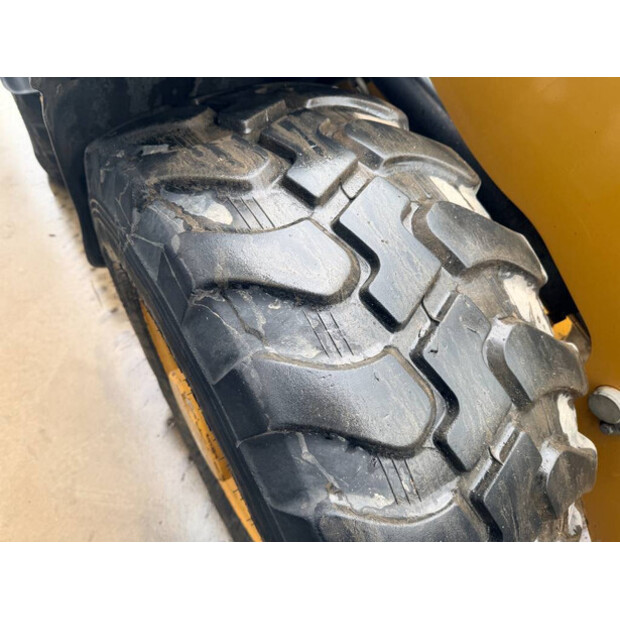 2016 Caterpillar 907M-49006311