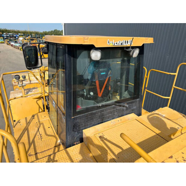 2007 كاتربيلر 988H-49006426