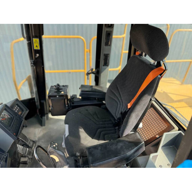 2007 كاتربيلر 988H-49006460