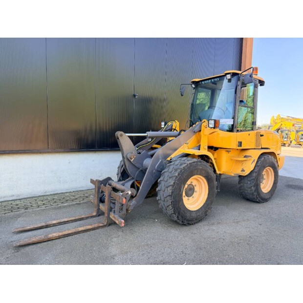 2014 Volvo L30G-49006706