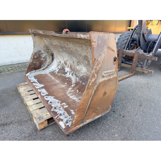 2014 Volvo L30G-49006712