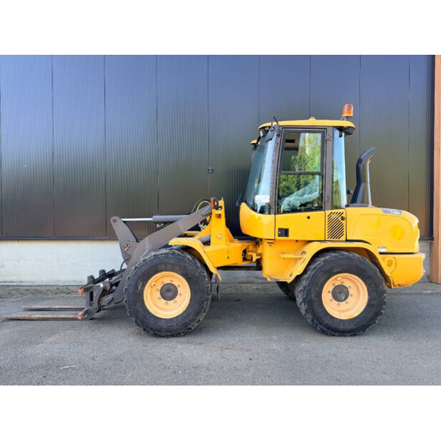 2014 Volvo L30G-49006716