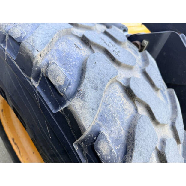 2014 Volvo L30G-49006723