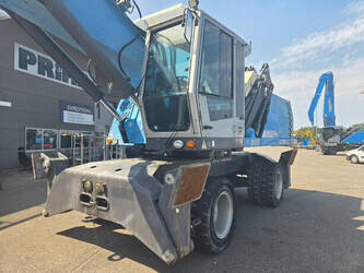 2011-fuchs-mhl-360-d-1485101-49007910