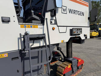 2021-wirtgen-w150cfi-49008219
