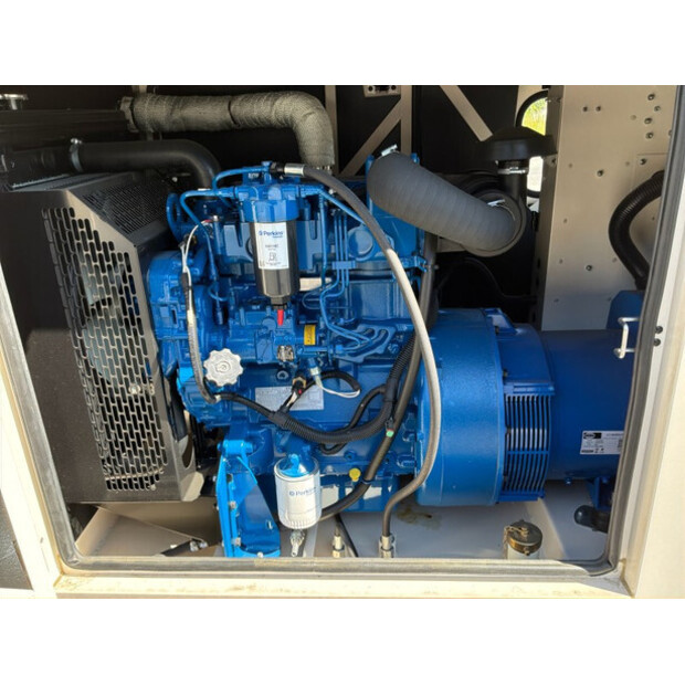 2022 FG Wilson P 26 - 3 S-49008309
