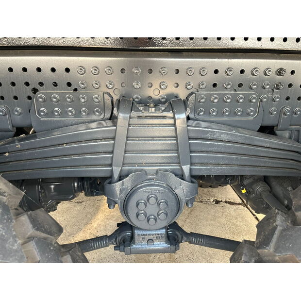2026 Mercedes-Benz Arocs 3340 A-49008580