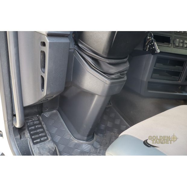 2019 Renault K380-49011748