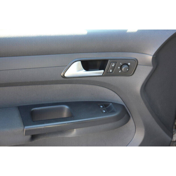 2014 Volkswagen Caddy Maxi Kombi-49013812