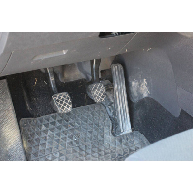 2014 Volkswagen Caddy Maxi Kombi-49013816