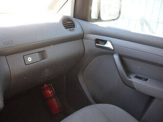 2014-volkswagen-caddy-maxi-kombi-49013827