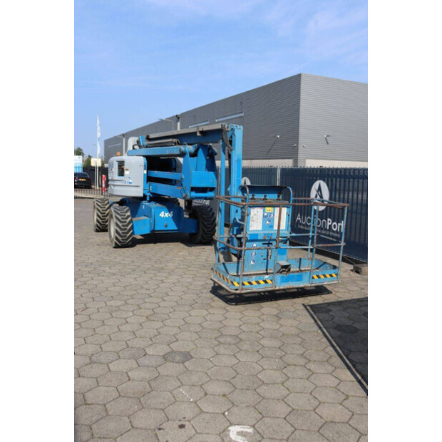 2006 Genie Z-60/34-49013852