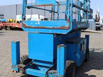 2012-genie-gs-4069-rt-1485244-49013896