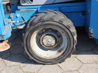 2012-genie-gs-4069-rt-1485244-49013903