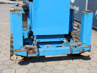 2012-genie-gs-4069-rt-1485244-49013906