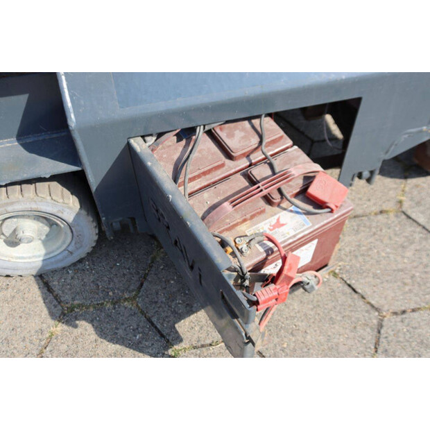 2016 Braviisol Lui Mini HD-49013948