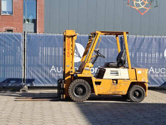 Image de CHARIOTS ÉLÉVATEURS Komatsu FD20-7