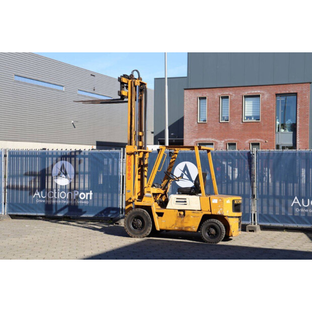 Komatsu FD20-7-49014055